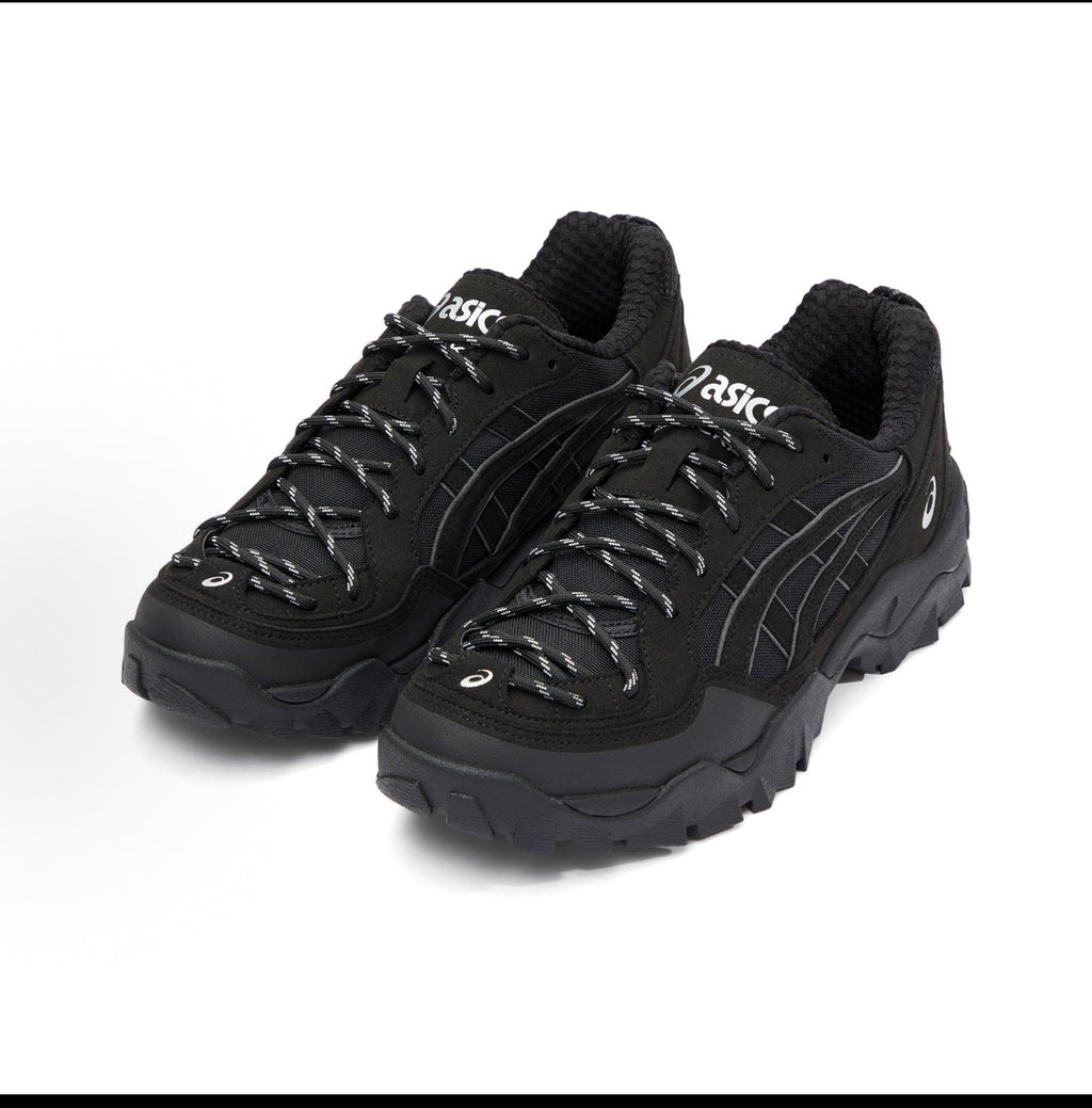 ASICS Pickax Hiking Shoes – Black
