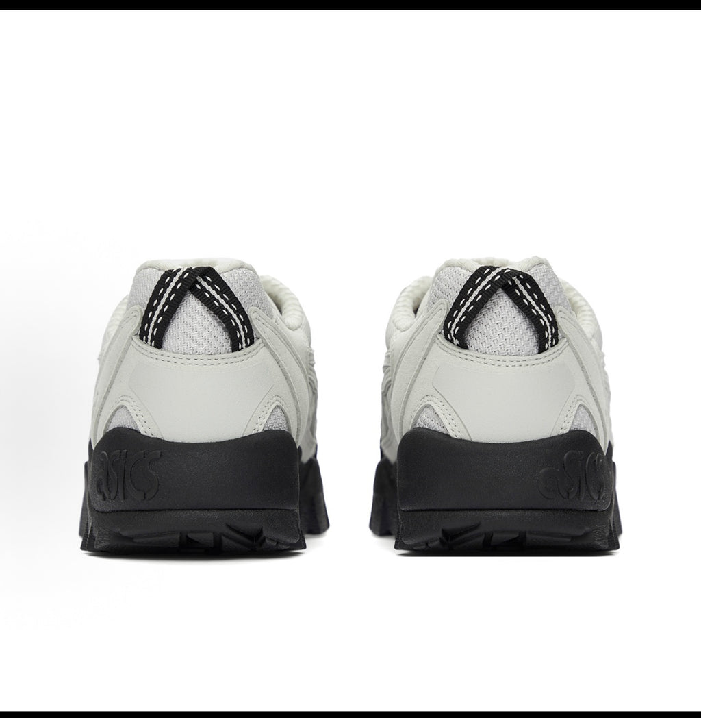 ASICS Pickax Hiking Shoes – Black