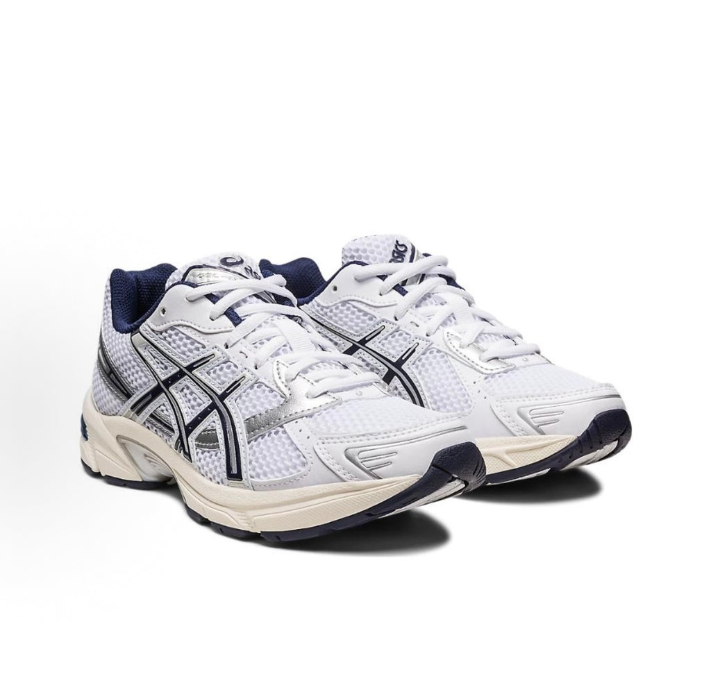 ASICS GEL Sneakers – White, Silver & Navy