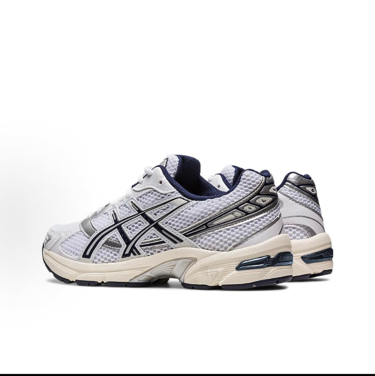 ASICS GEL Sneakers – White, Silver & Navy